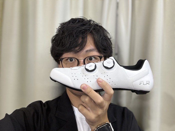 幅広甲高さんでも更に履きやすくなったニットタイプの 幅広甲高さんでも更に履きやすくなったニットタイプの