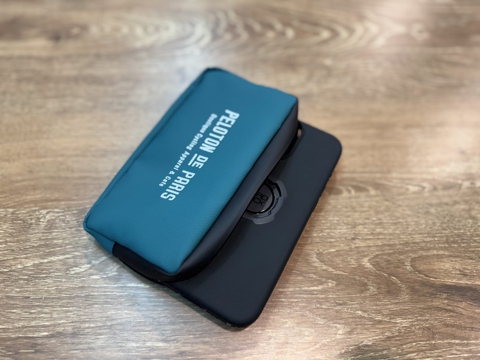 Peloton de Paris Waterproof Cycling Wallet