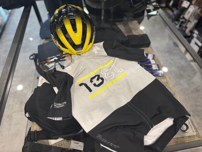 giro-aries-helmet-teamvisma-canyon-sram-zondacrypto