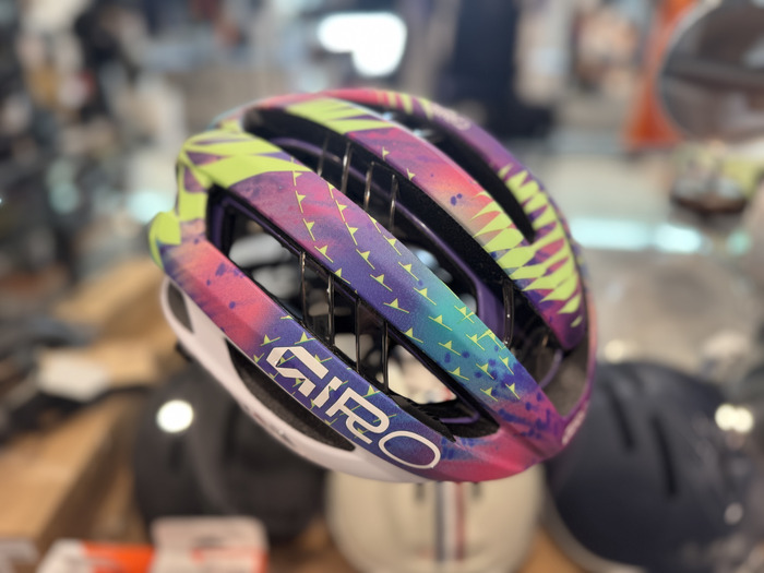 giro-aries-helmet-teamvisma-canyon-sram-zondacrypto