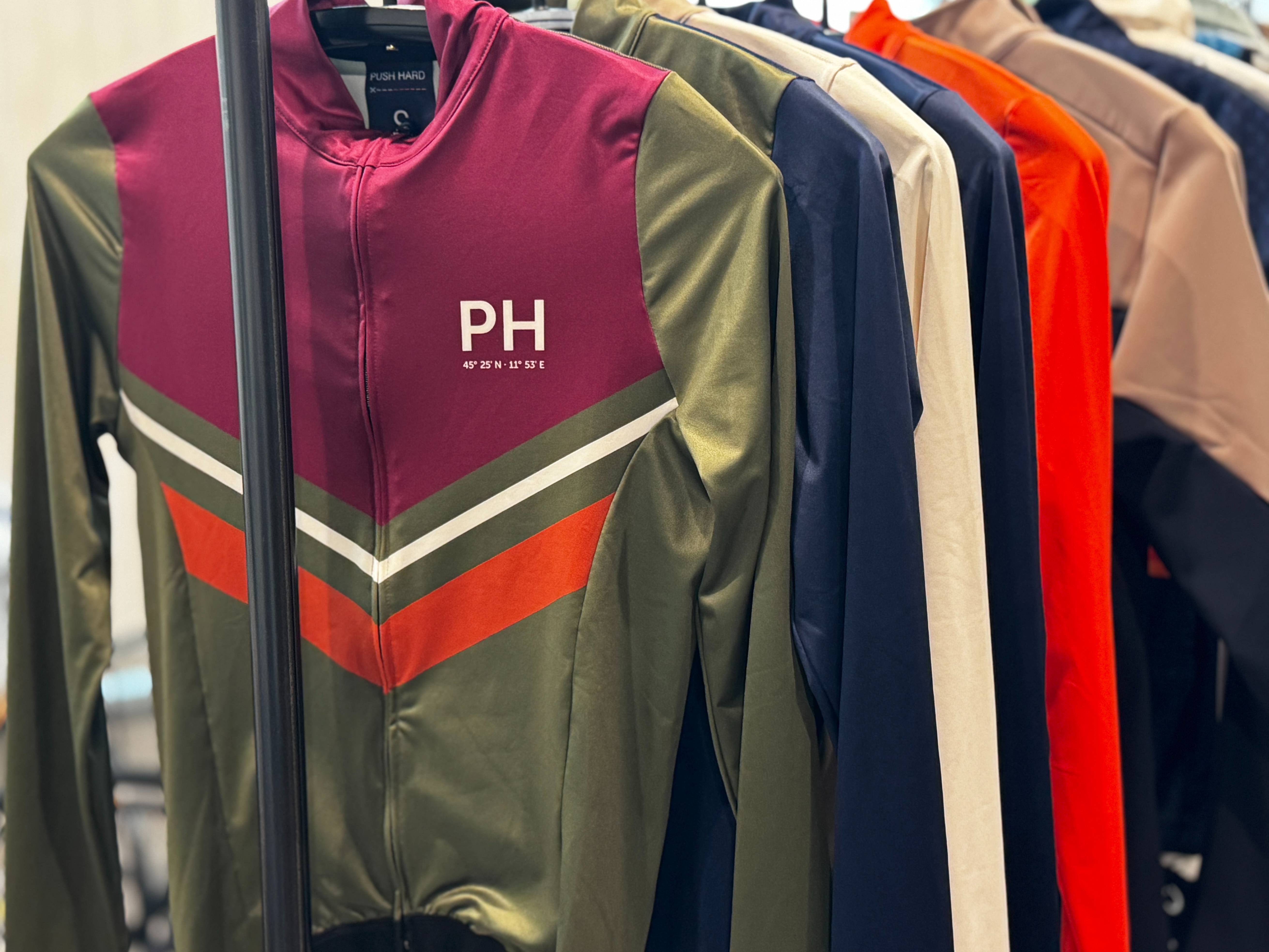 PUSH HARD 25aw
