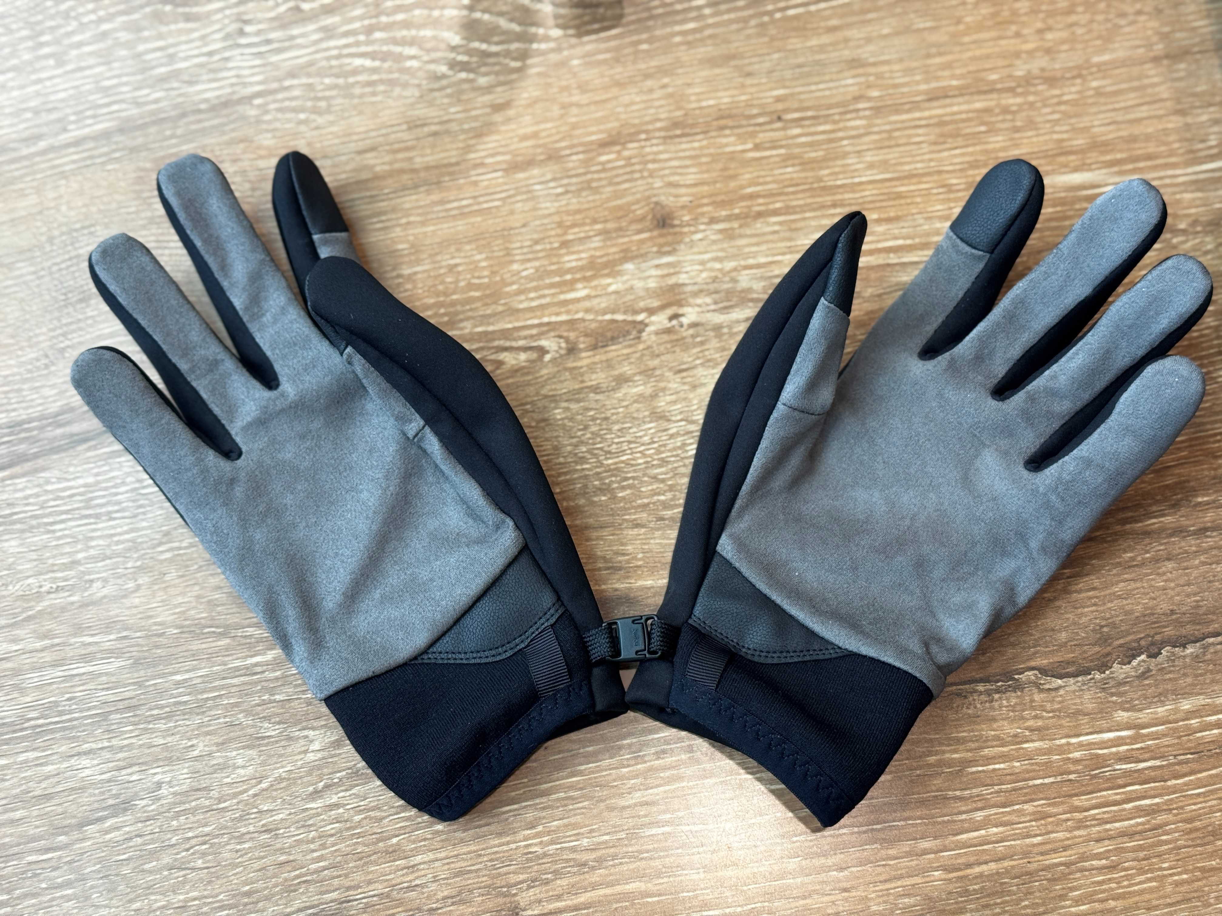 春秋グローブ　25aw