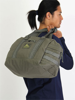 Aviator Duffle: Foliage Green Aviator Duffle: Foliage Green