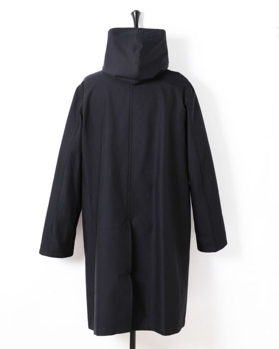 Auralee Finx Double Cloth Hooded Coat A6SC01FD: Navy / Black Auralee Finx Double Cloth Hooded Coat A6SC01FD: Navy / Black