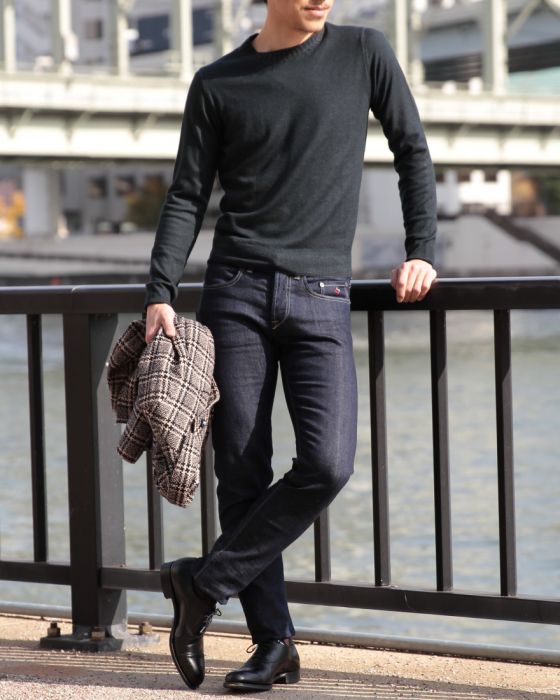 Cruciani（クルチアーニ） 27G＆9G　製品染めウール 太リブクルーネックニット