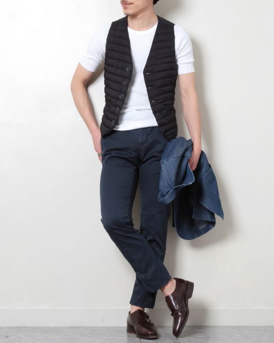 HERNO（ヘルノ） 撥水ナイロン　中綿入りシングルジレ