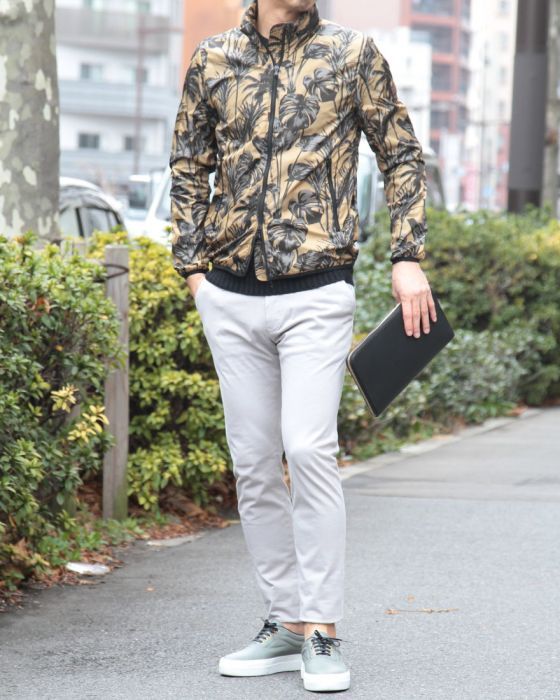 TATRAS（タトラス） ボタニカル柄リモンタナイロンブルゾン【VENEZIA/Rライン/BEIGE】