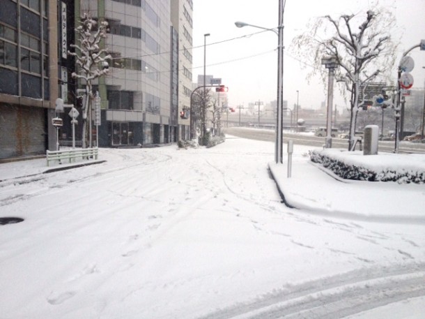 店前