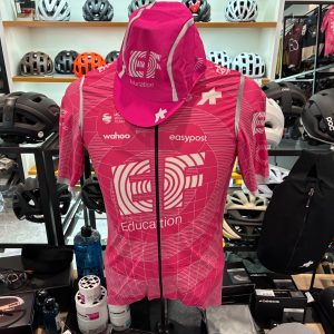 【限定アイテム】“あのEFカラー”ついに到着！既に完売の商品も…【ASSOS】