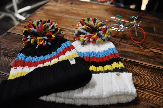 HUNTER×HUNTER ニット帽　クロロ　協会マーク　クラピカ Amazon.co.jp: Hunter x Hunter Knit Hat, Chloro Association