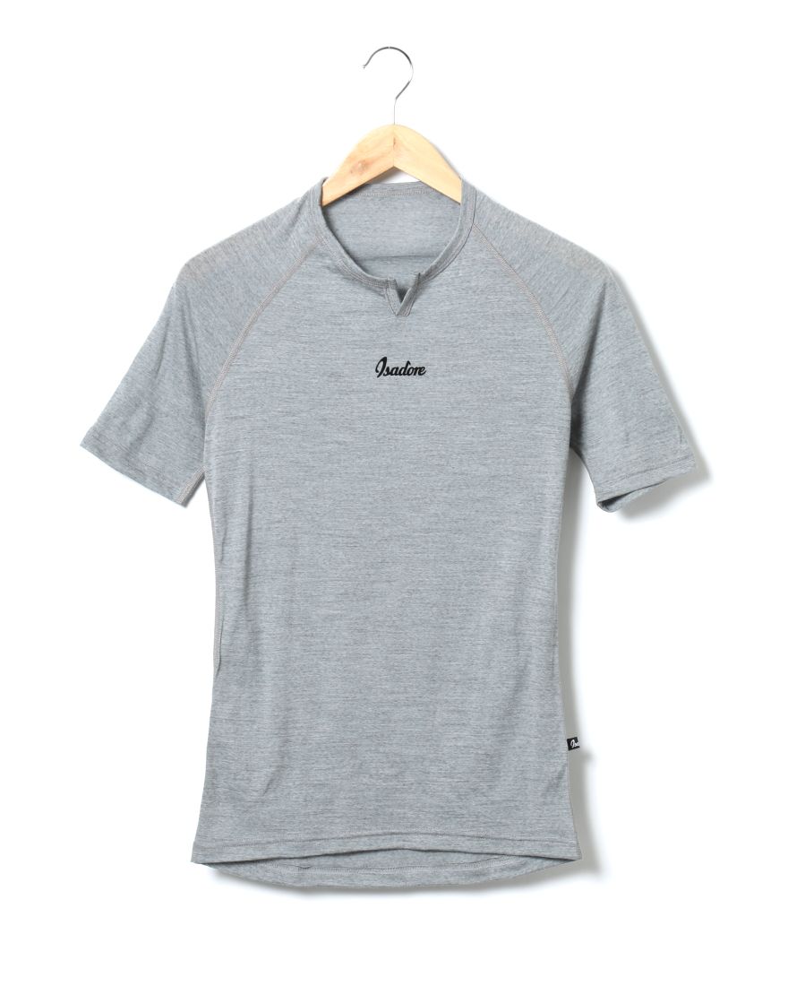 >メリノウール、正直ナメてました。メリノベースレイヤー【Isadore 100% Merino SS Baselayer】