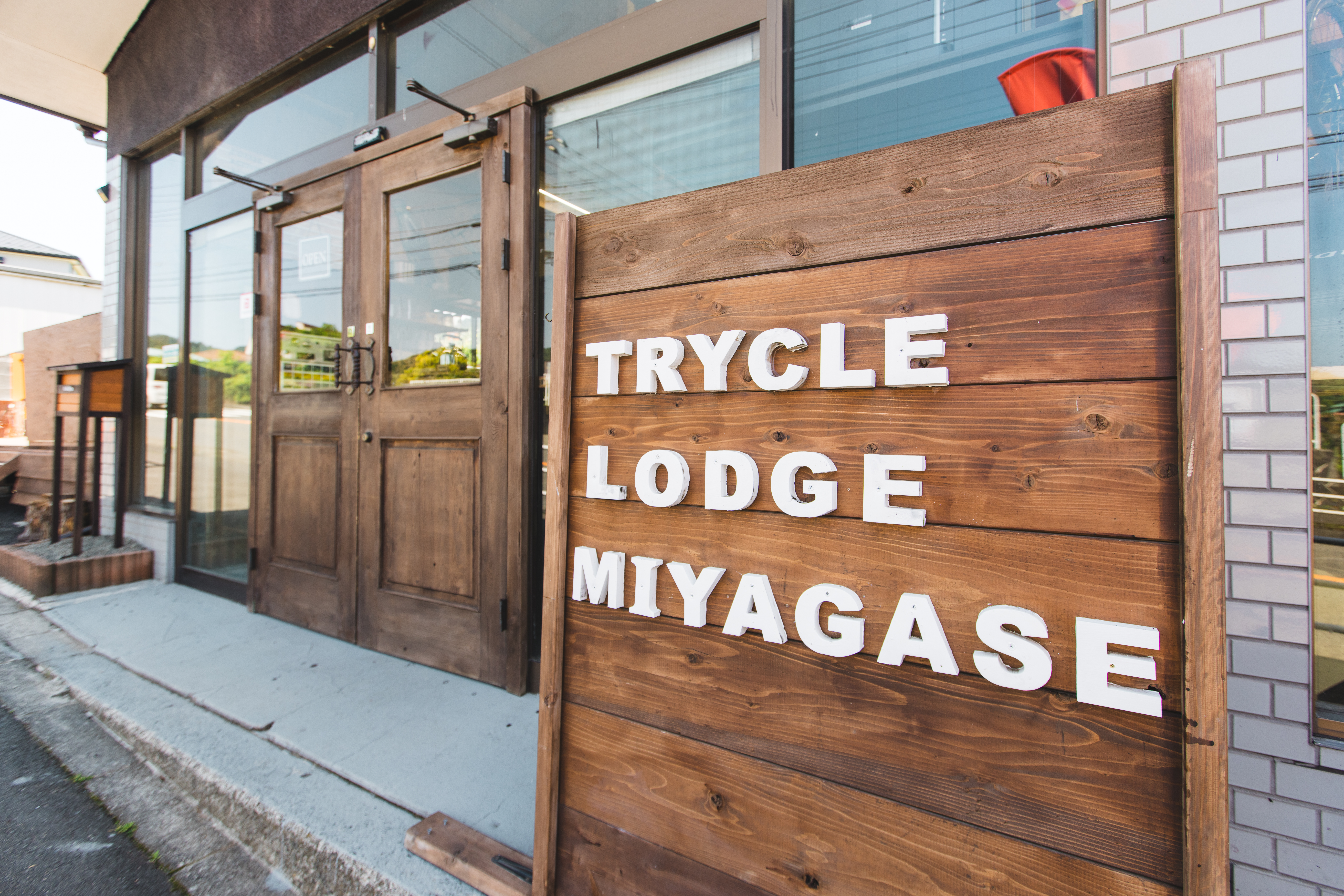 TRYCLE店舗外観