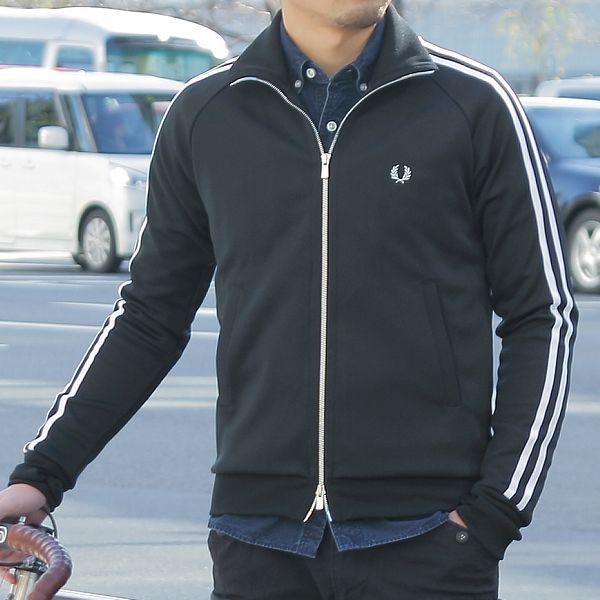 FRED PERRY フレッドペリー トラックジャケット