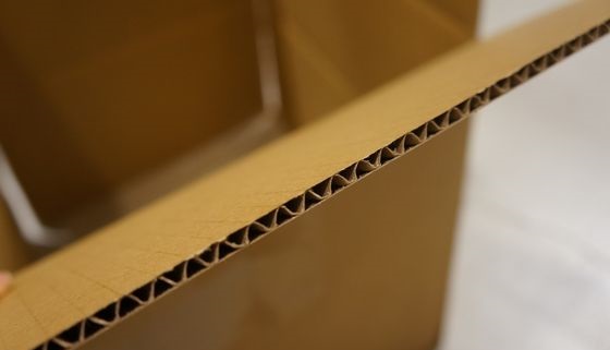 ダンボールの断面