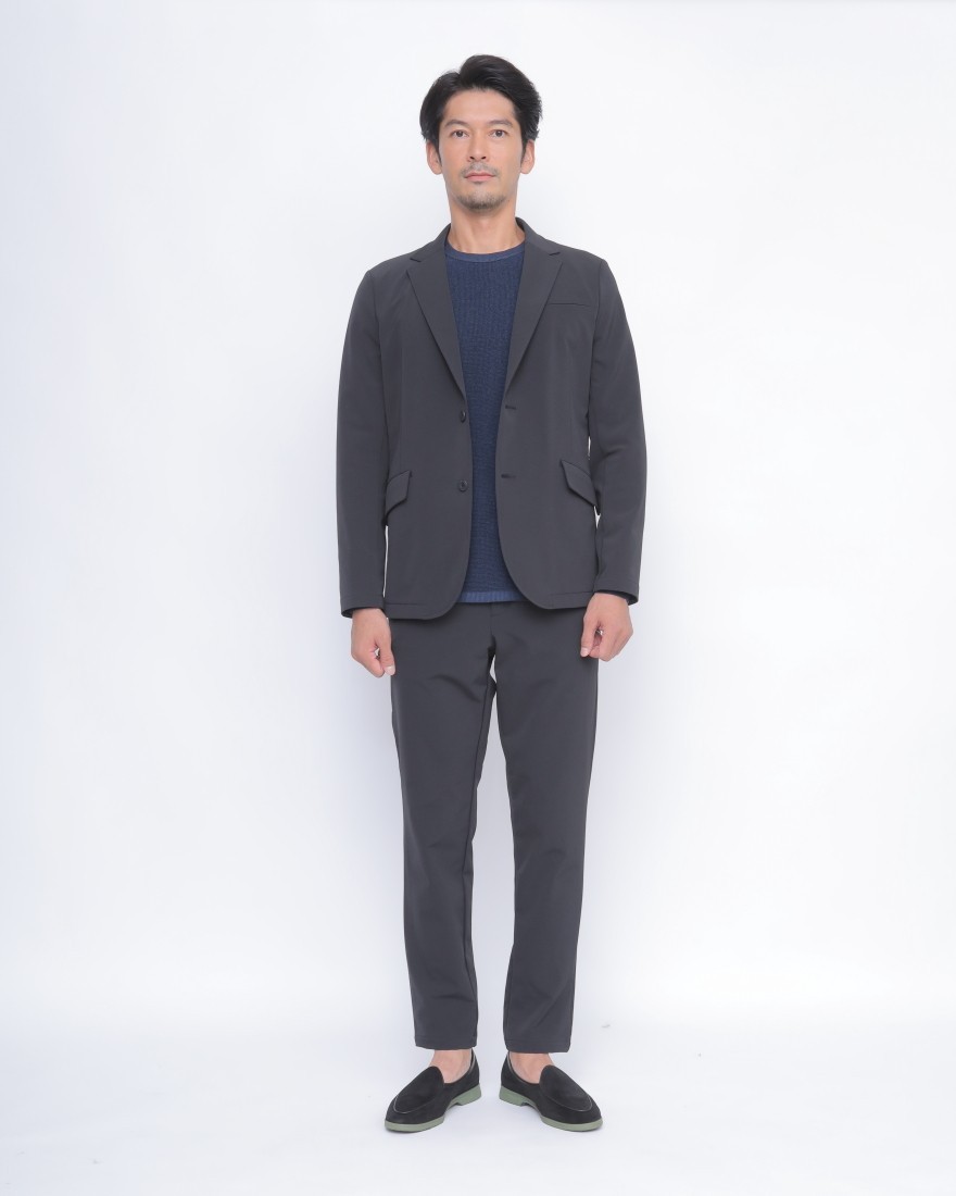 H.I.P by SOLIDOナイロンストレッチ２Bシングルジャケット【BRUSHED NYLON DOUBLE WEAVE JACKET】ma