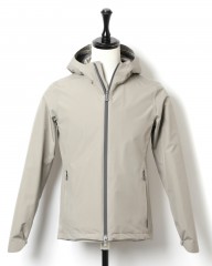 HERNO(ヘルノ)ラミナー GORE-TEX PACLITE SHELL フーデットブルゾン