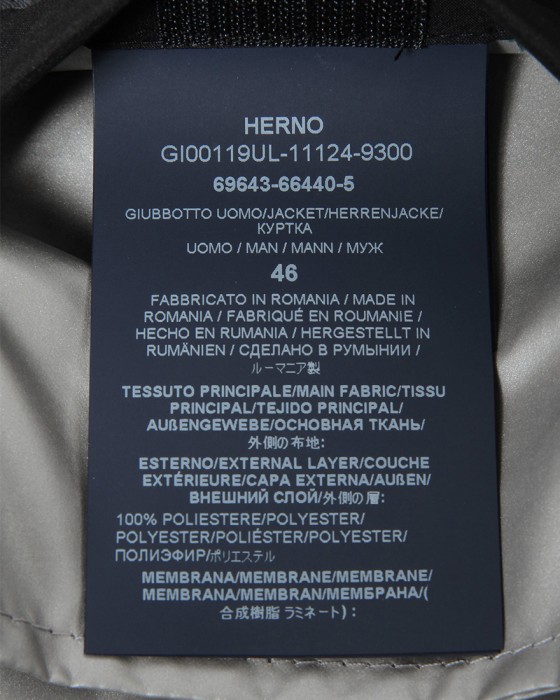 Hernoゴアテックス フーデッドブルゾン【Herno Laminar】29l