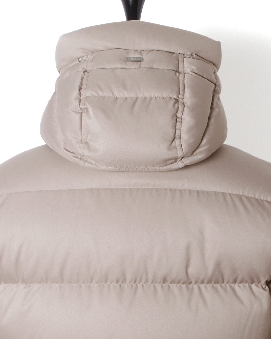 POLAR TECH フーデットダウンコート【Herno】|Herno(ヘルノ POLAR TECH フーデットダウンコート【Herno】|Herno(ヘルノ