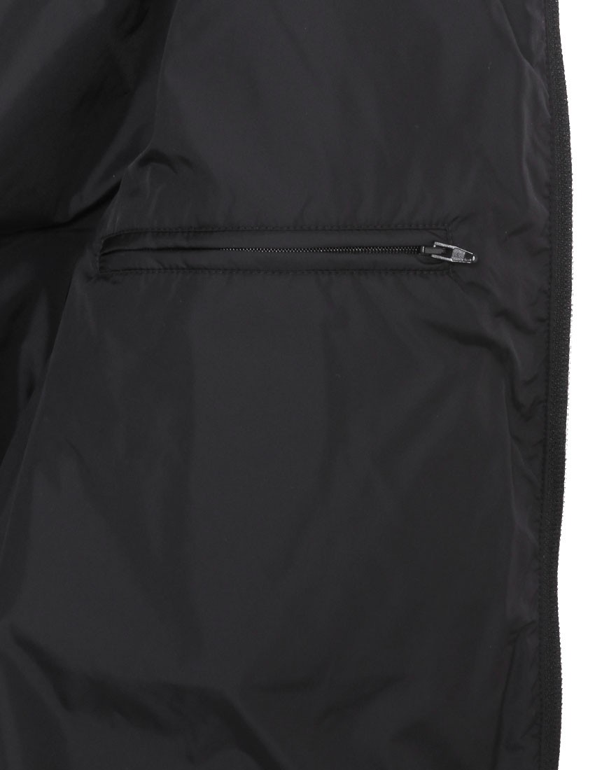 HernoPOLAR TECH ミリタリーダウンブルゾン【Herno】18l