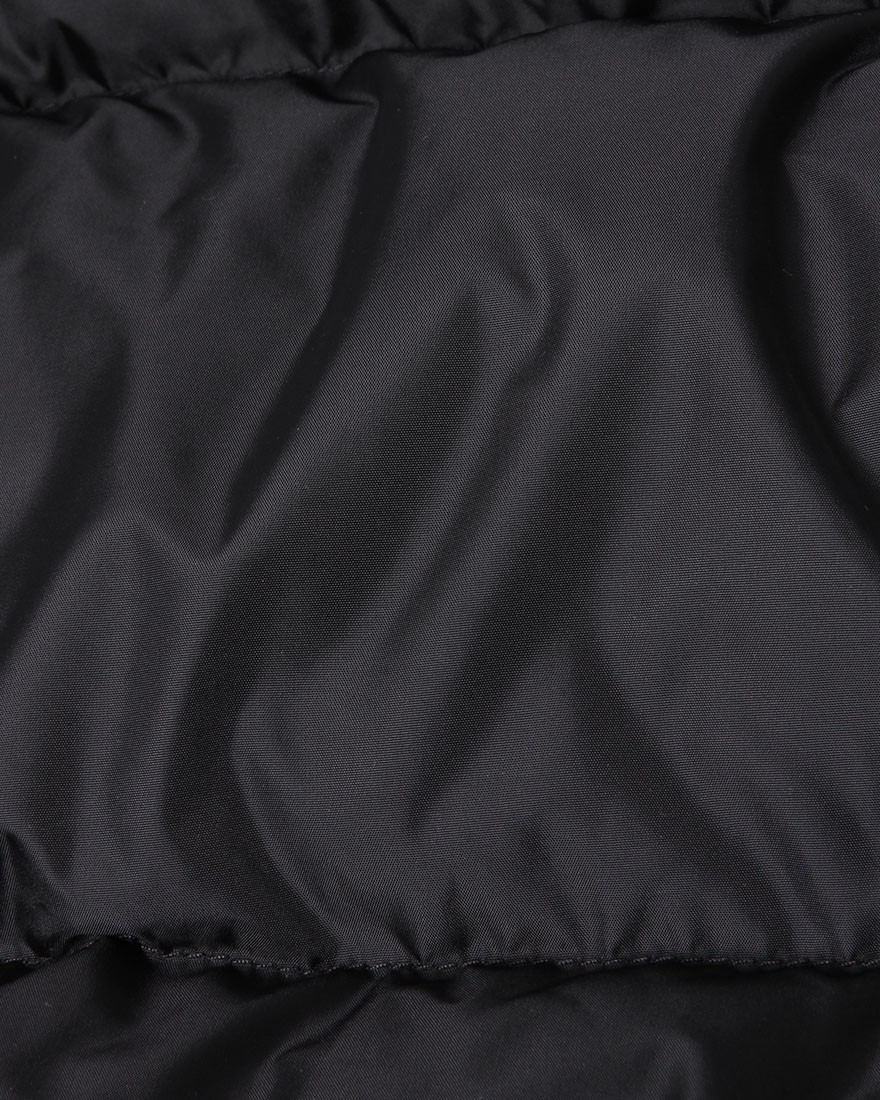 HernoPOLAR TECH ミリタリーダウンブルゾン【Herno】22l