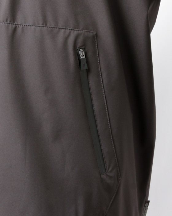 Hernoゴアテックス ショートスリーブアノラック【Herno Laminar】05l