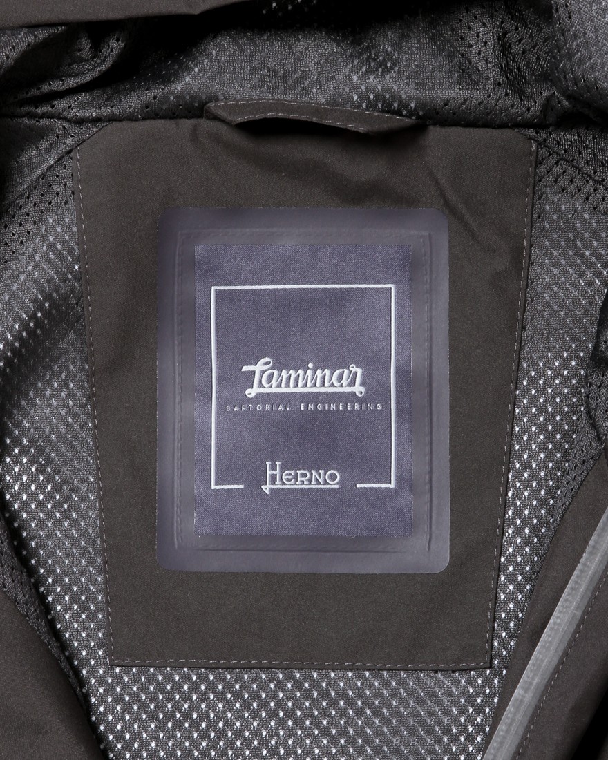 Hernoゴアテックス ショートスリーブアノラック【Herno Laminar】13l
