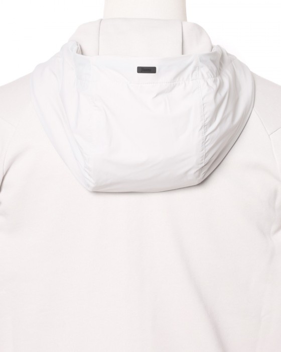 Hernoナイロン切替 ジップアップ スウェットパーカー【FUNCTIONAL WARDROBE】16l