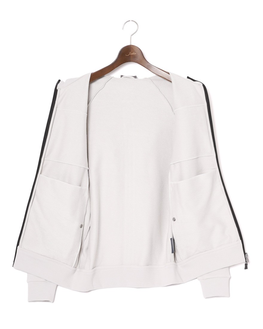 Hernoナイロン切替 ジップアップ スウェットパーカー【FUNCTIONAL WARDROBE】18l
