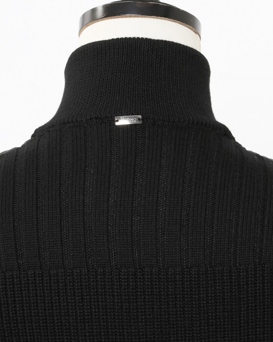 Hernoニットコンビ ダウンジャケット【Herno】11l