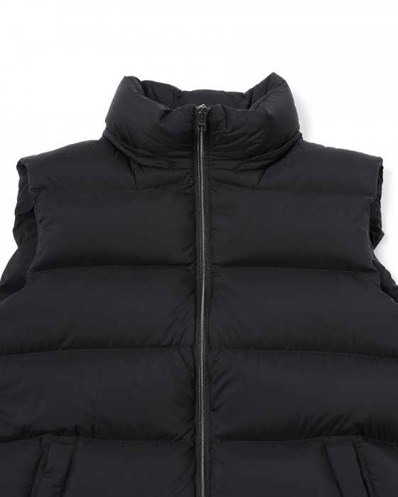 Hernoフーデッド ダウンベスト【Herno】17l