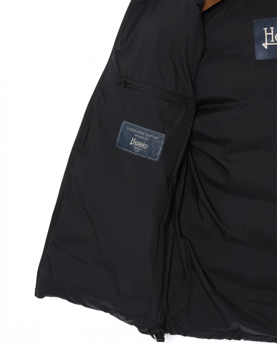 Hernoフーデッド ダウンベスト【Herno】19l