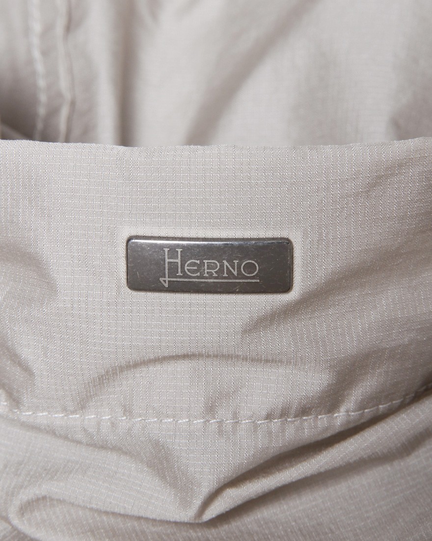 Hernoウルトラライトナイロン フードブルゾン【Herno】10l