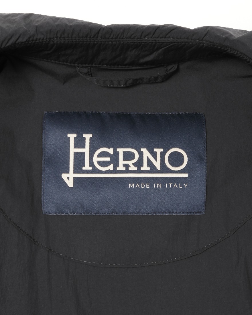 Hernoウルトラライトナイロン ジップブルゾン【Herno】09l