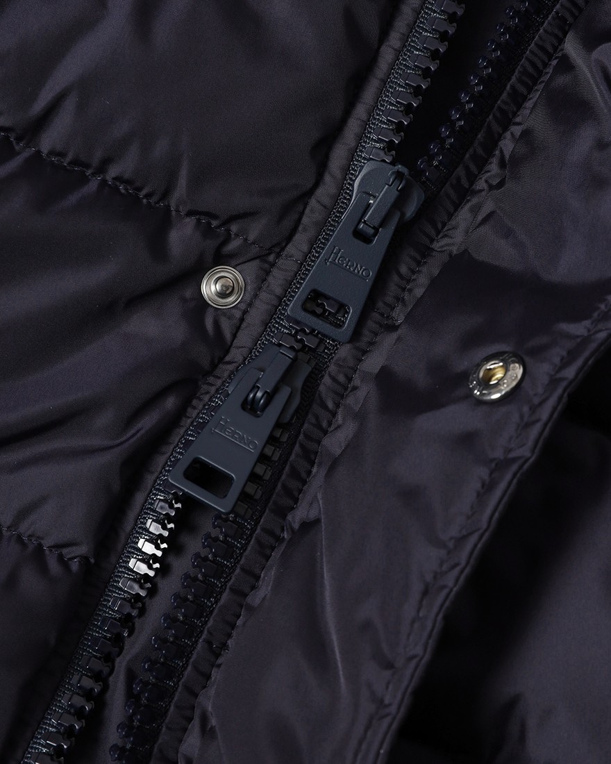 HernoPOLAR-TECH ダウンジャケット【Herno】22l