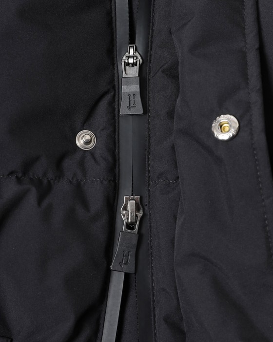 Hernoフーデッド ダウンジャケット【FUNCTIONAL WARDROBE】22l