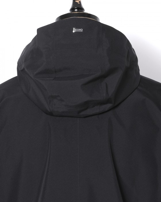 Hernoゴアテックス フーデッドジップ ブルゾン【FUNCTIONAL WARDROBE】07l