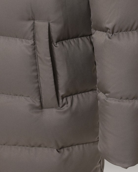 HernoPOLAR TECH ダウンコート【Herno】08l