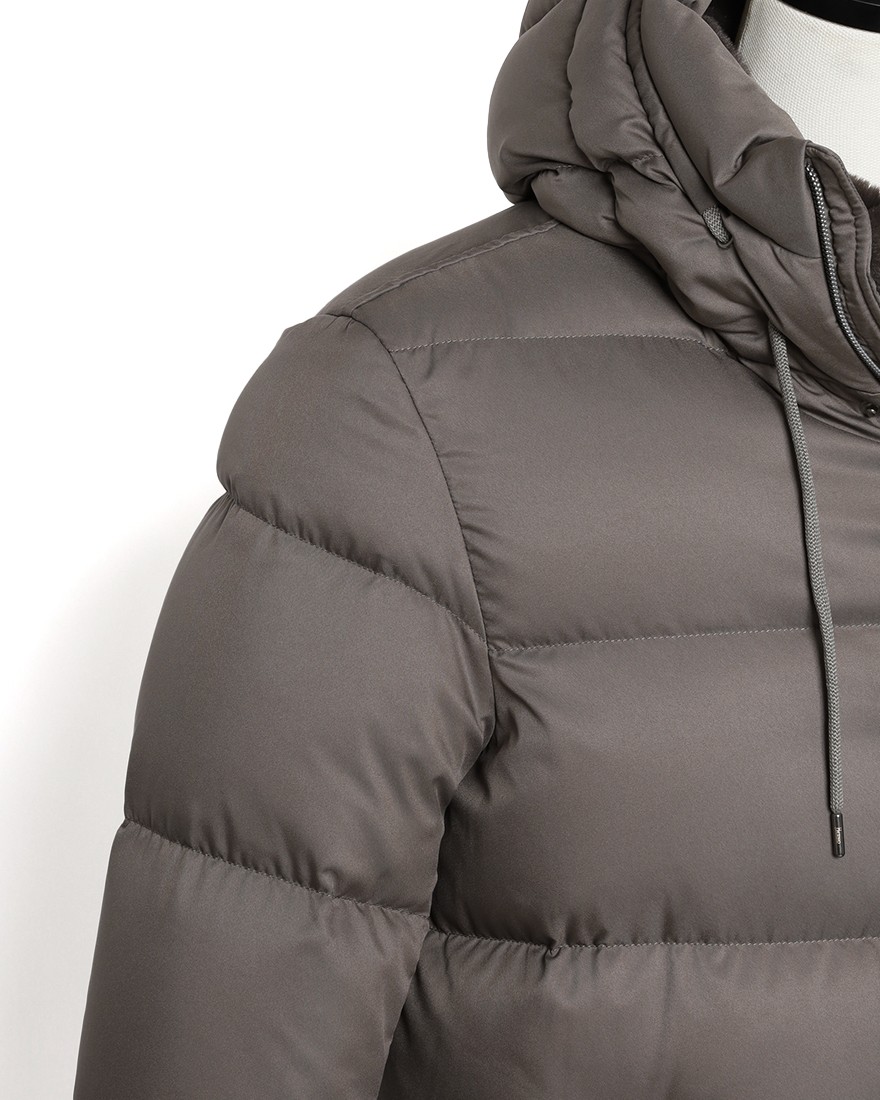 HernoPOLAR TECH ダウンコート【Herno】09l