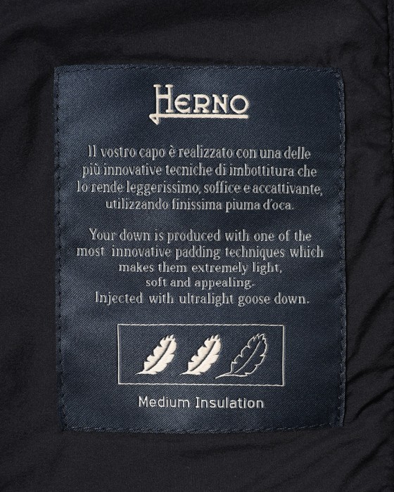 Hernoジップ ダウンブルゾン【Herno Legend】19l