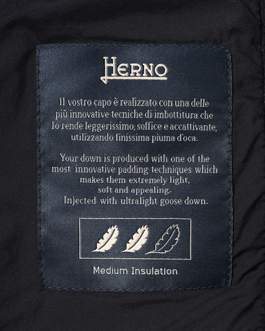 Hernoジップ ダウンブルゾン【Herno Legend】19l