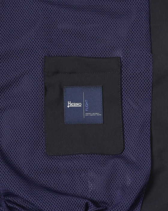 Herno撥水 パッカブル ドリズラー ブルゾン【Herno】19l