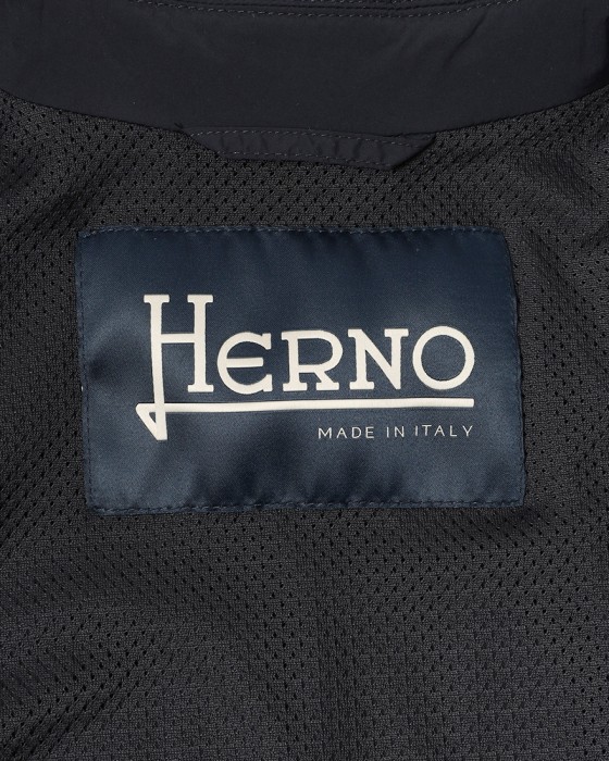 Hernoライトストレッチナイロン ジップブルゾン【Herno】12l