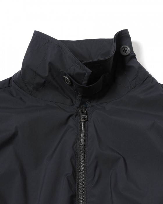 Hernoライトストレッチナイロン ジップブルゾン【Herno】16l