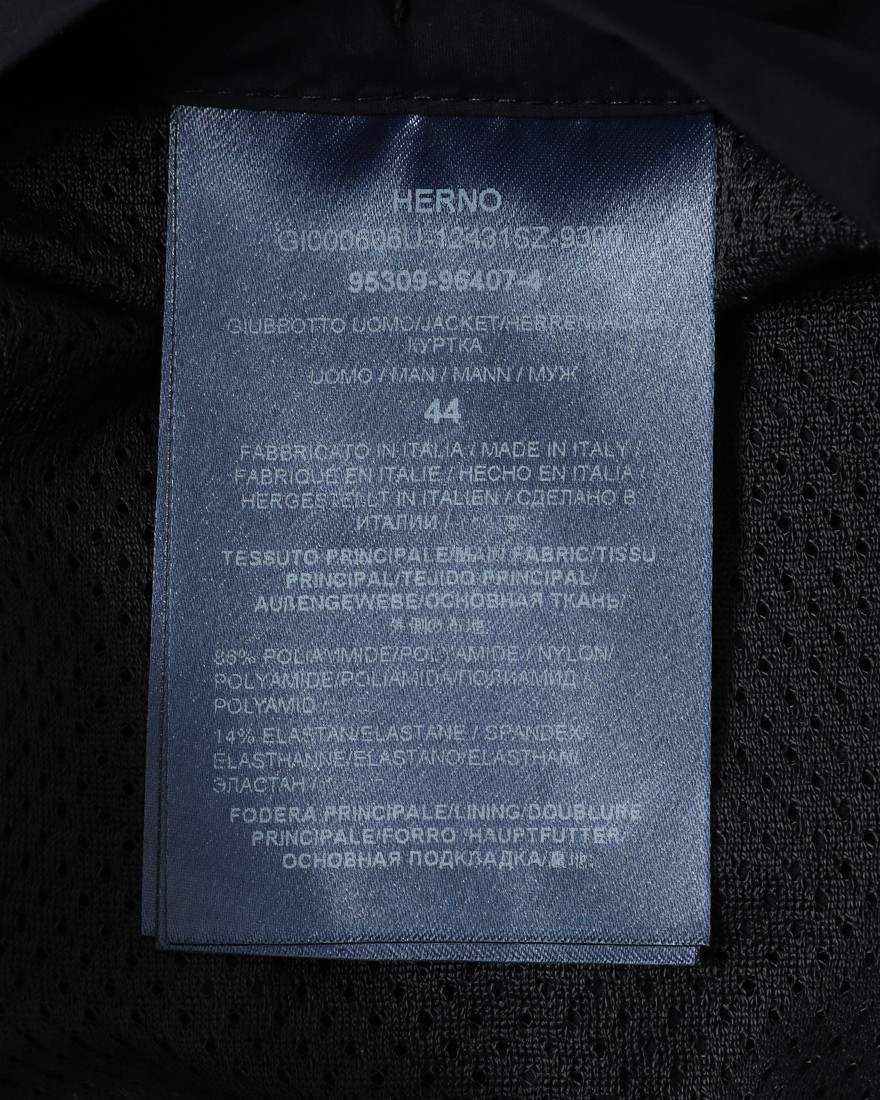 Hernoライトストレッチナイロン ジップブルゾン【Herno】21l