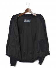 Hernoライトストレッチナイロン ジップブルゾン【Herno】mb_11l