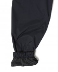 Hernoライトストレッチナイロン ジップブルゾン【Herno】mb_18l