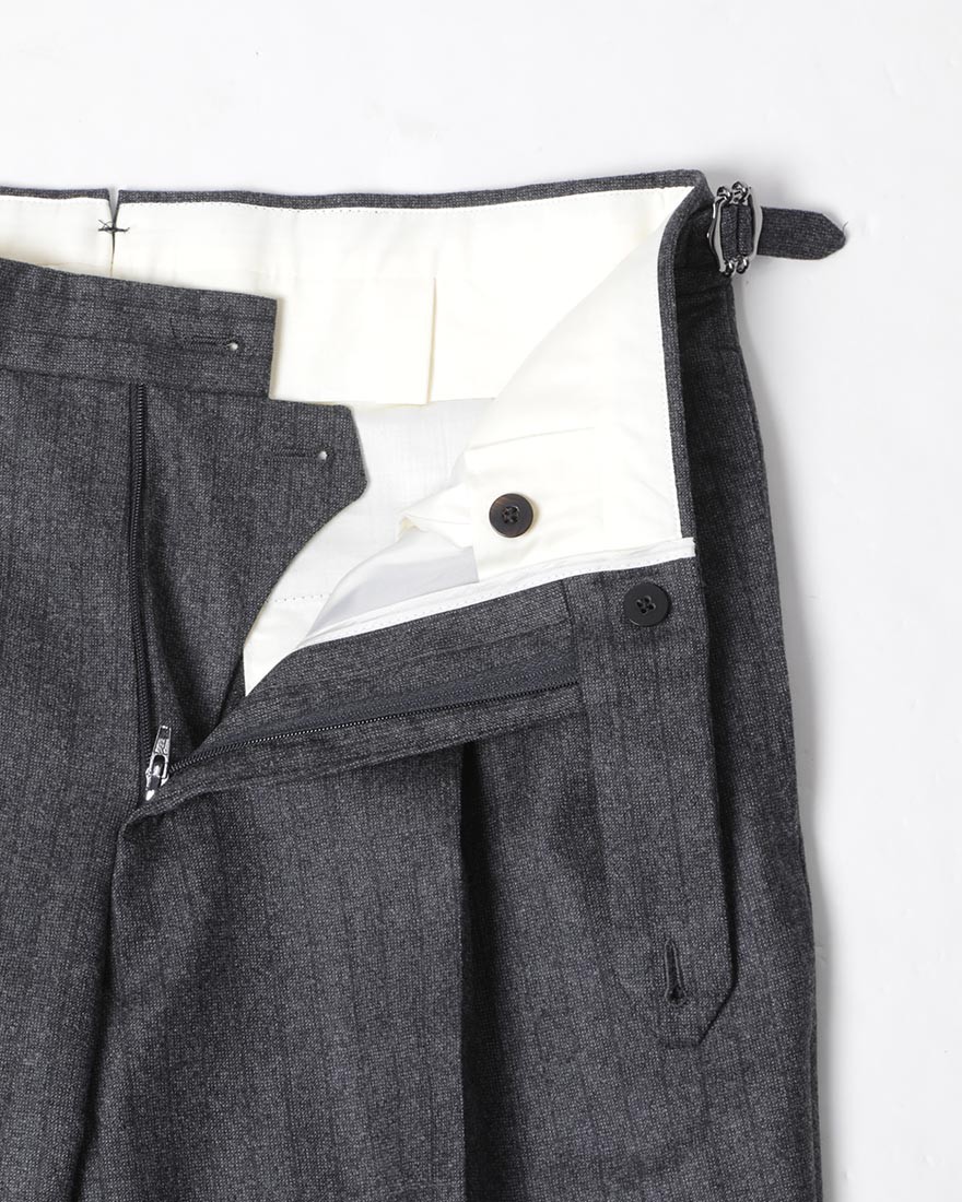 TITO ALLEGRETTOシャドーストライプグレースーツ22l