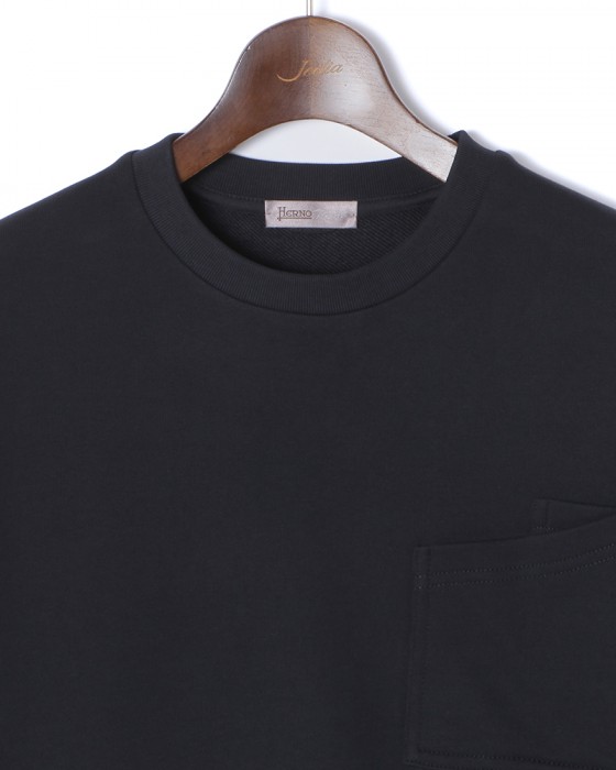 jg00033ur-9200.jpg
