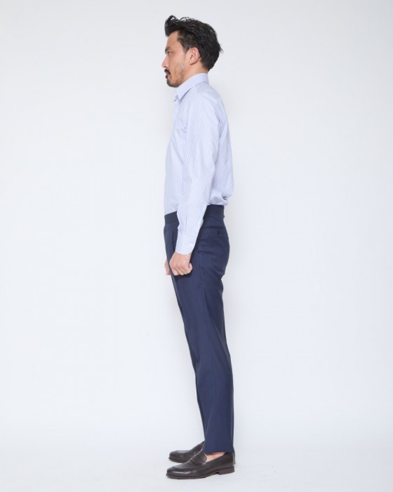 ERRICO FORMICOLAホワイト ストライプ タブカラー シャツ 【HUMPHREY】17l
