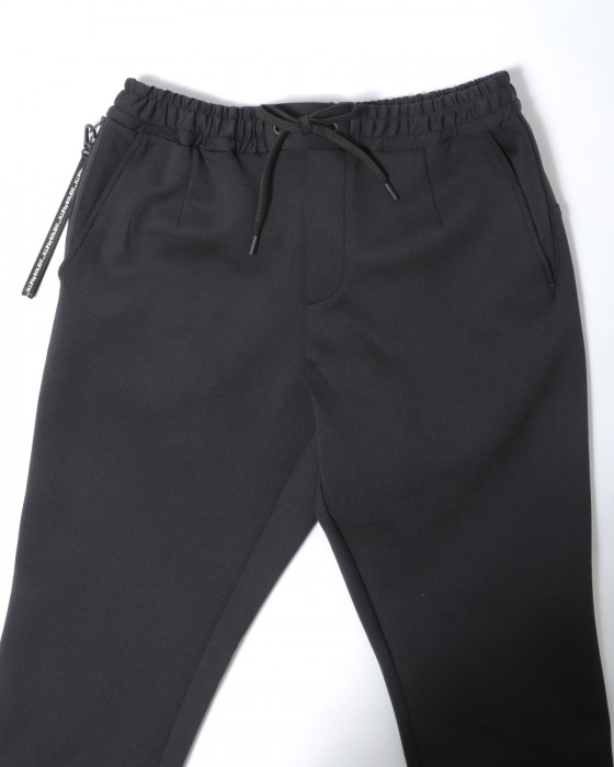 ダンボールニット スリム裾リブパンツ【LUX CARDBOARD KNIT SLIM EASY PANTS】｜H.I.P by SOLIDO（ エイチアイピーバイソリード）｜TOKYOlife